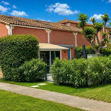 Maison Familiale Renovee Proche Des Plages Avec Plusieurs Piscines Dont Couverte Chauffee Parking, Wifi, Plancha 베지에